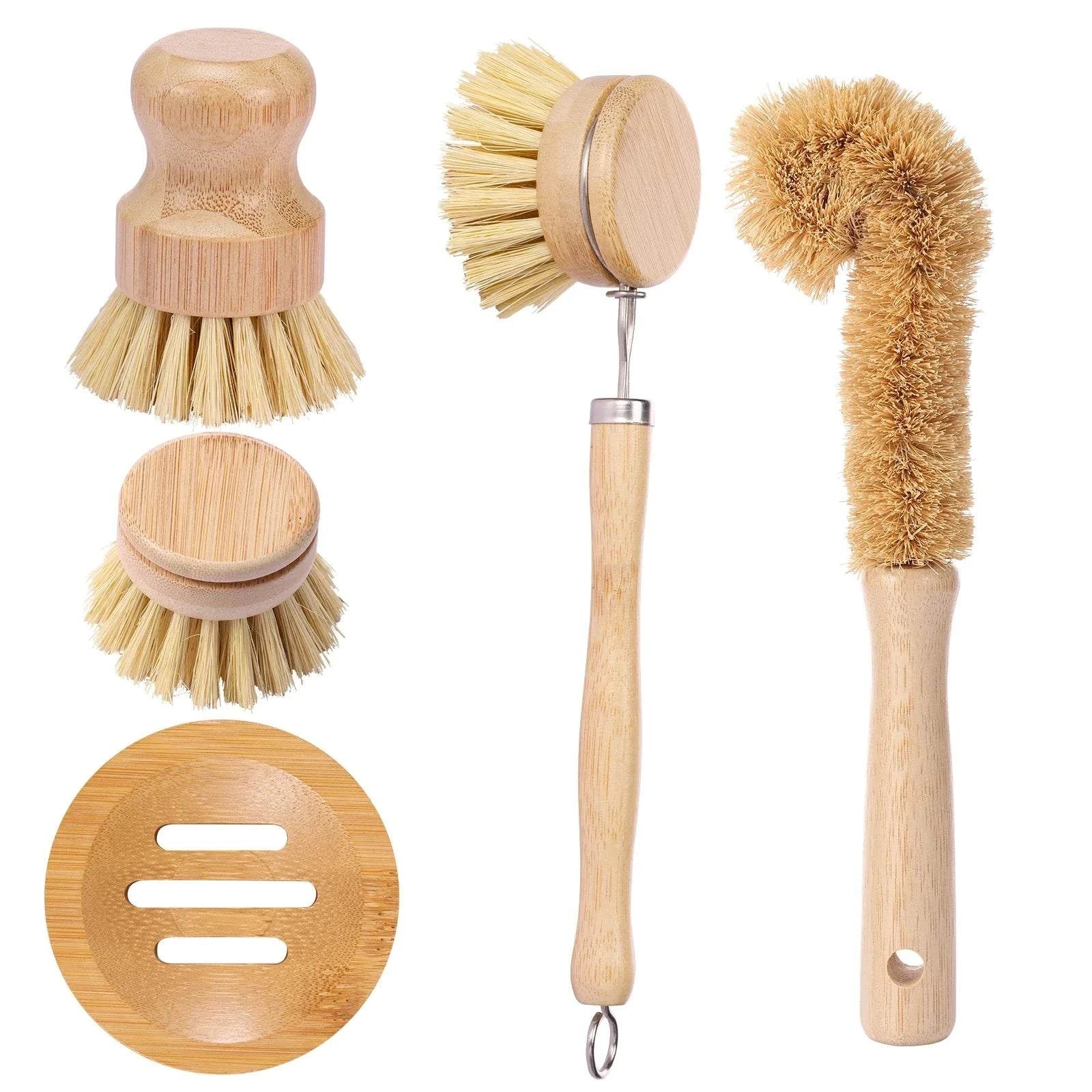 Set de brosses à vaisselle en bambou écologique avec poils en fibres naturelles pour un nettoyage efficace et durable.