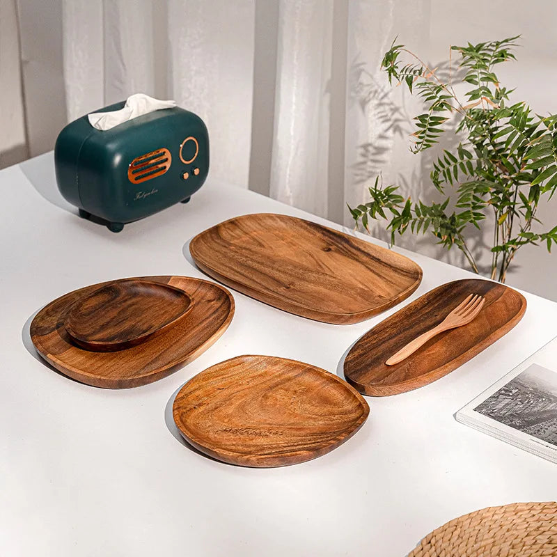 Assiettes en bois massif
