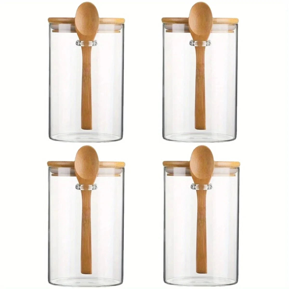 Bocaux en verre transparents avec cuillères en bois intégrées pour rangement pratique et esthétique de cuisine.
