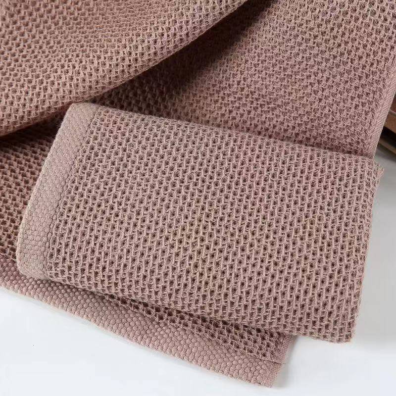Marron / 4 pièces