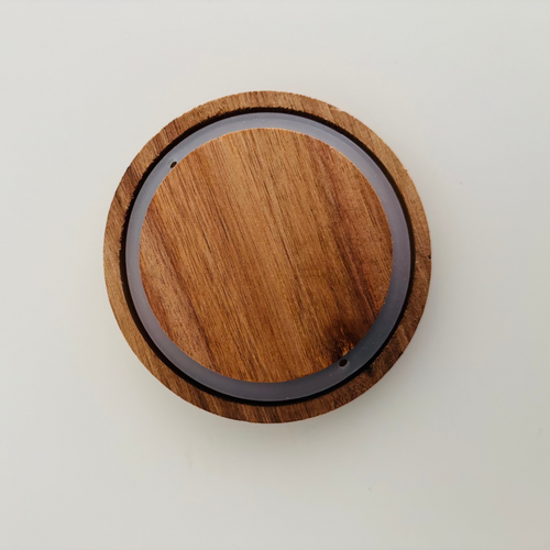 Couvercle en bois avec joint silicone hermétique