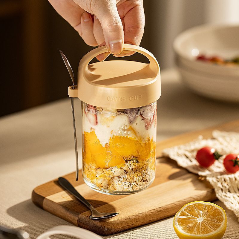 Pot en verre pour petit-déjeuner