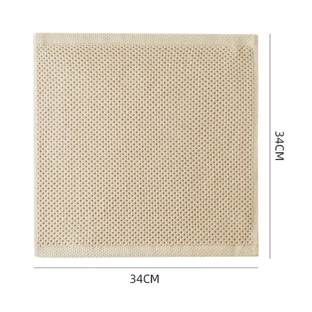 Torchon carré en coton beige avec texture alvéolée, mesurant 34 x 34 cm, pour le nettoyage de la cuisine.