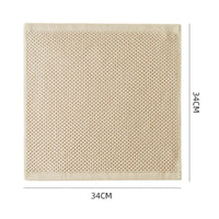 Torchon carré en coton beige avec texture alvéolée, mesurant 34 x 34 cm, pour le nettoyage de la cuisine.