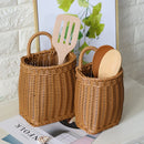 Panier en rotin suspendu