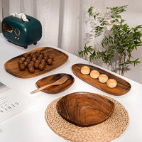 Assiettes en bois massif